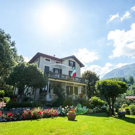 Bed & Breakfast Il Motto Di Tommy Castelveccana