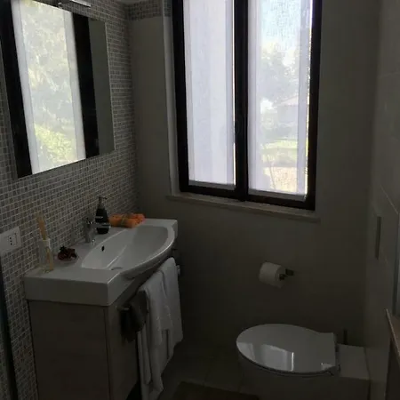 Il Motto Di Tommy Bed & Breakfast Castelveccana