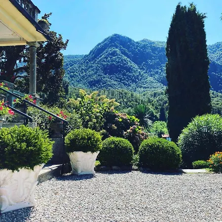 Nocleg ze śniadaniem Il Motto Di Tommy Castelveccana